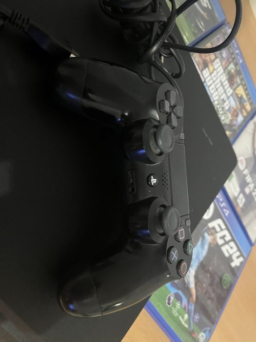 PlayStation 4!! + 6 Jocuri