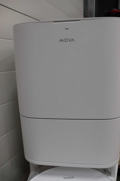 Прахосмукачка робот Dreame/Mova E30 Ultra, моп, автоматично изпразване