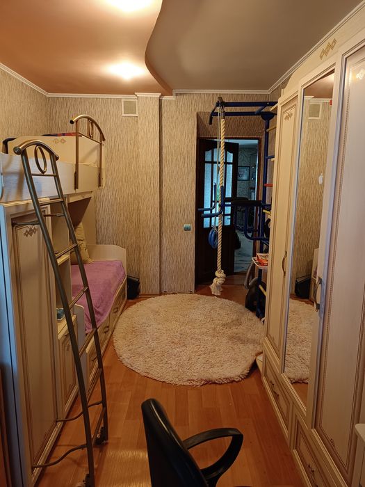 3-4 комнатная квартира