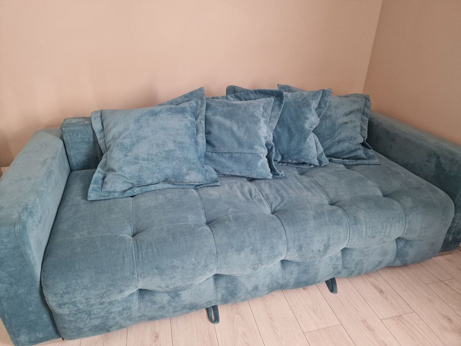 Продам диван в хорошем состоянии