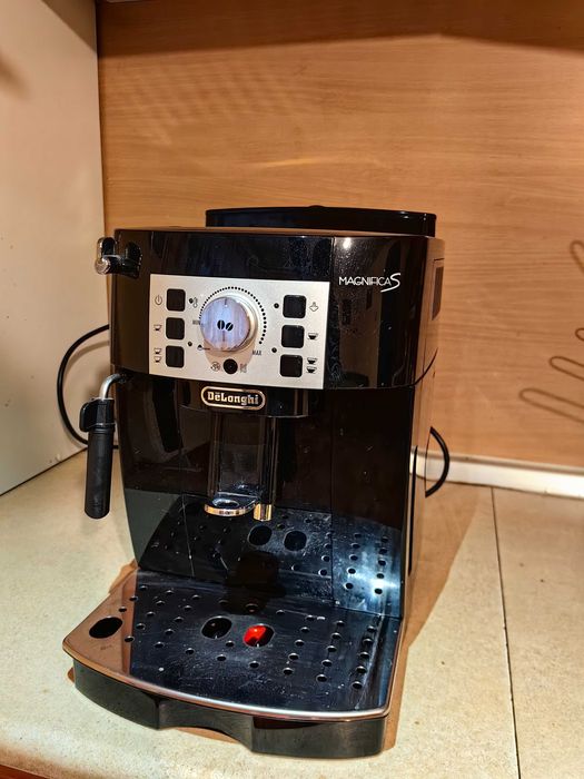 Кафеавтомат DeLonghi - Magnifica S
