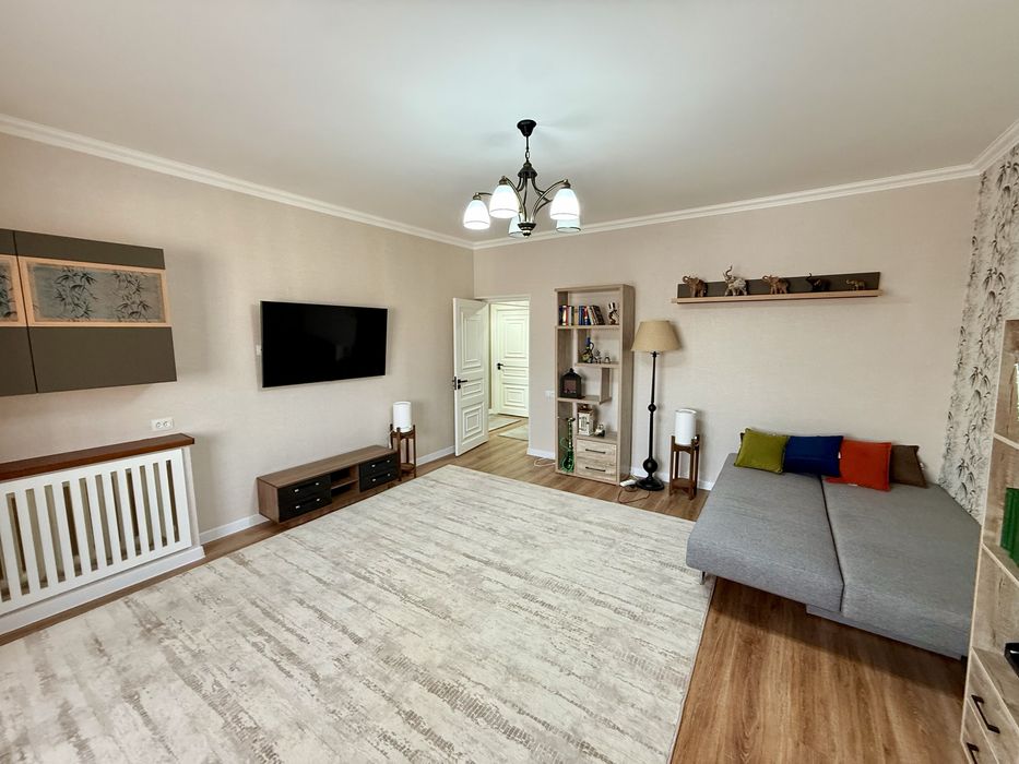 Продается 2 комнатная Франция 65квМ с ремонтом Яккасарай B&B Coffee