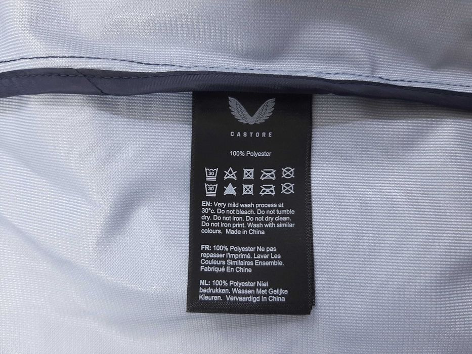 Red Bull Racing Team Rain Jacket - Оригинално мъжко яке размер XL