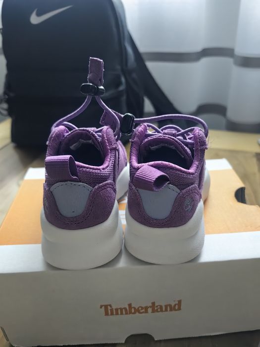 Маратонки за момиче