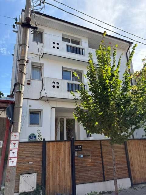 Direct Proprietar CLADIRE DE BIROURI/Rezidential BDUL Lacul Tei Oferta atractiva