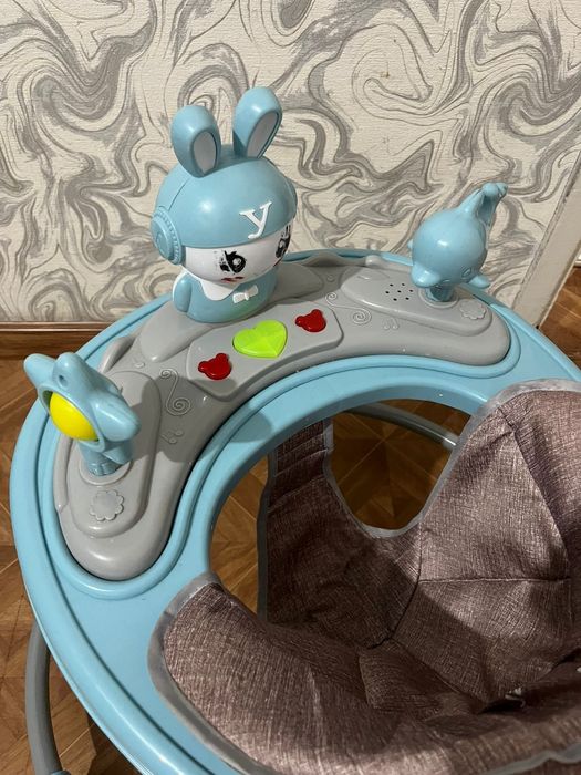 продам ходунок baby walker