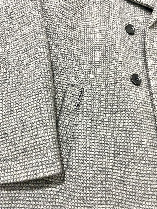 Продам пальто 56 размер