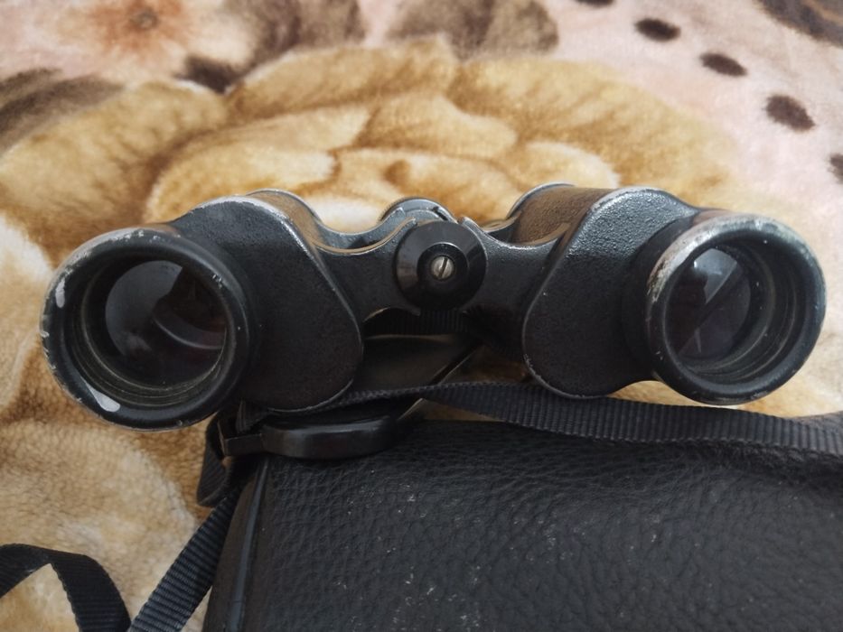 Биноколь  с футляром