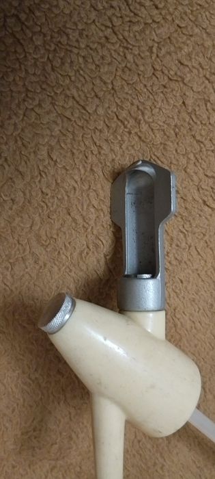 Продавам сифон за сода.