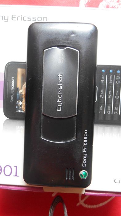 Продаеться Sony Ericcson C901 FUII Komplect.