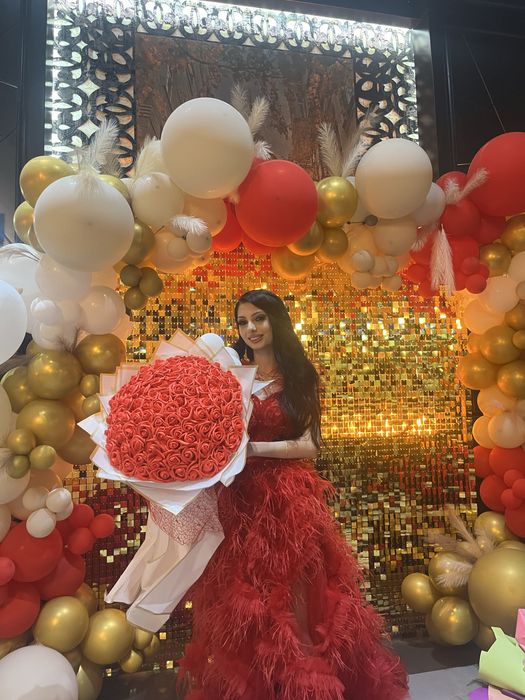 Дизайнерска рокля размер С