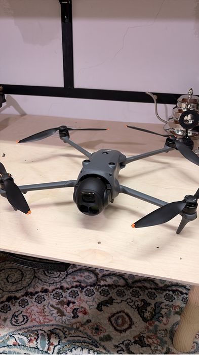 Dji мавик 4 про дрон