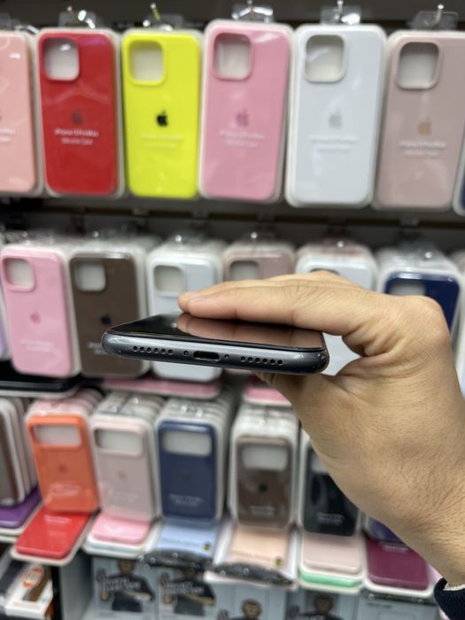 Iphone 11 64g holati oʻrta