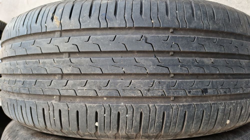 225 60 18 Hankook 8 anvelope iarna