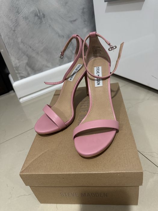 Sandale roz pudra Steve Madden