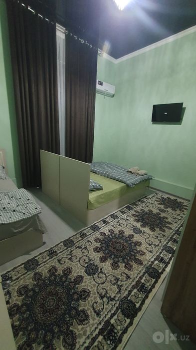 Hostel va Hotel Samarqand shahar vagzal ni oldida