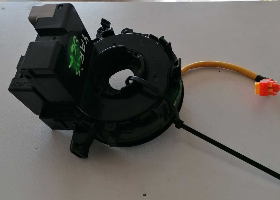 Лентов кабел с ESP за Тойота Аурис 75B498