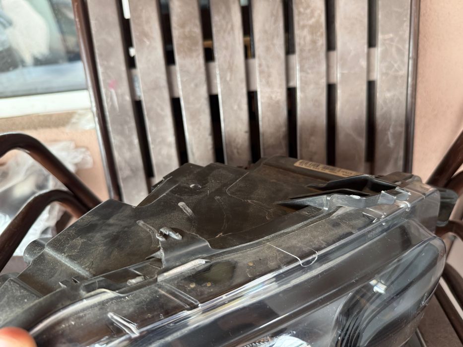 Десен фар за Citroen C3 (2016-2020)