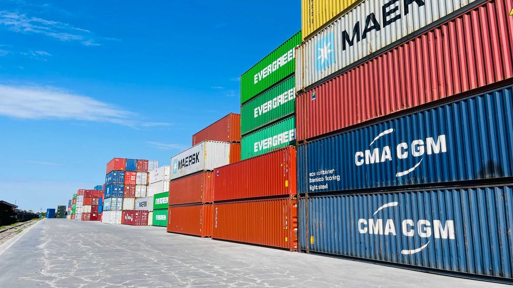 Containere maritime 12 m second hand