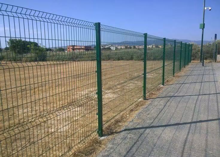 Vand garduri și porți la comanda CLENTULUI