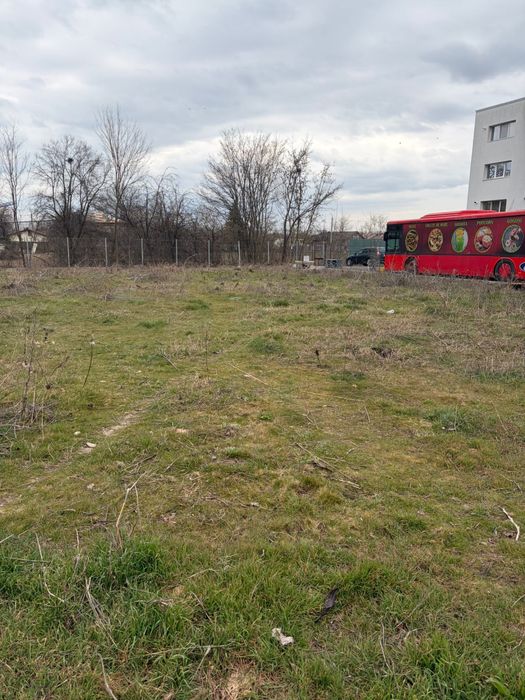 Teren Mihai Bravu de inchiriat