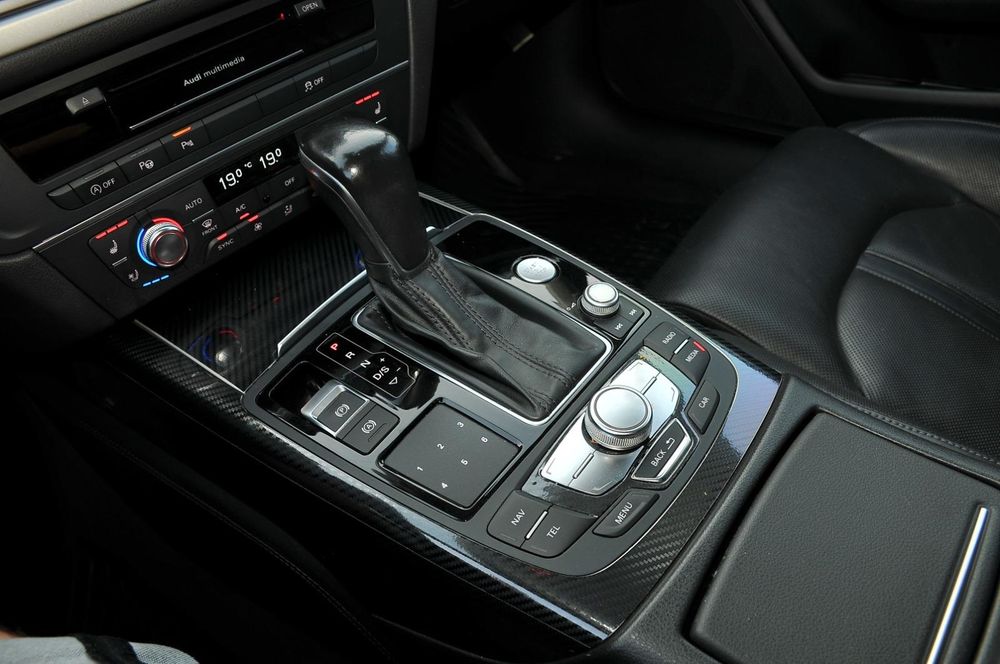 Vând Audi a6 2017