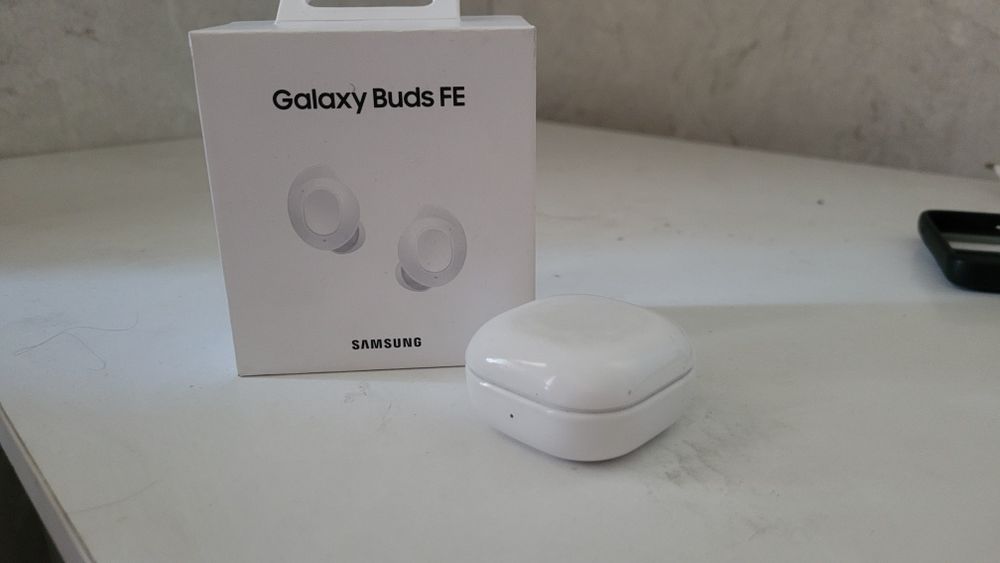 Galaxy buds fe наушники