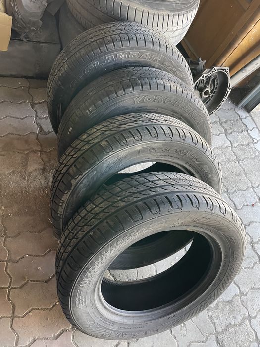 Продам комплект шин на 17