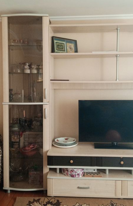 Продам стенку недорого