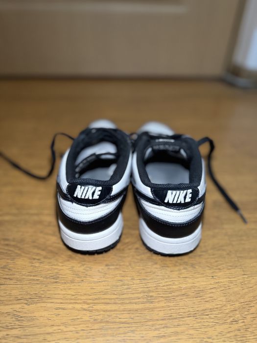 Adidași Nike alb-negru – mărime EU 37.5 – stare bună