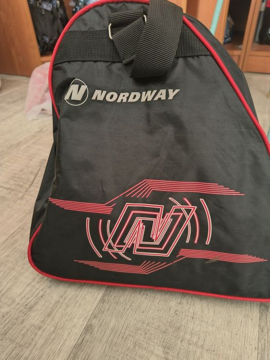 Продам коньки 35 размер