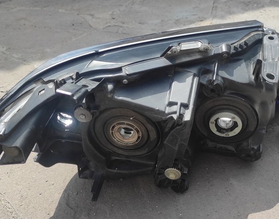 Фара передняя Тойта Камри55