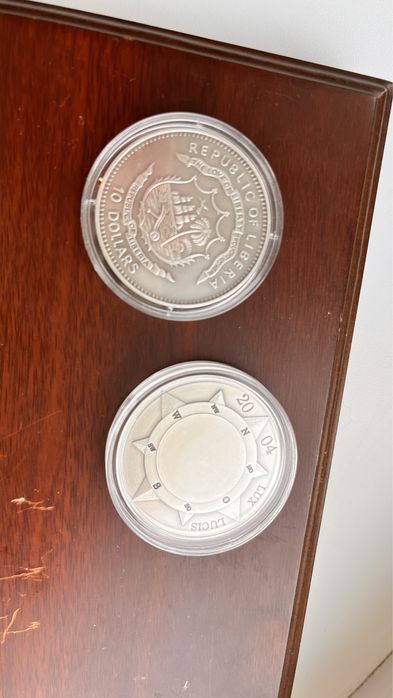 Набор из двух монет Либерия