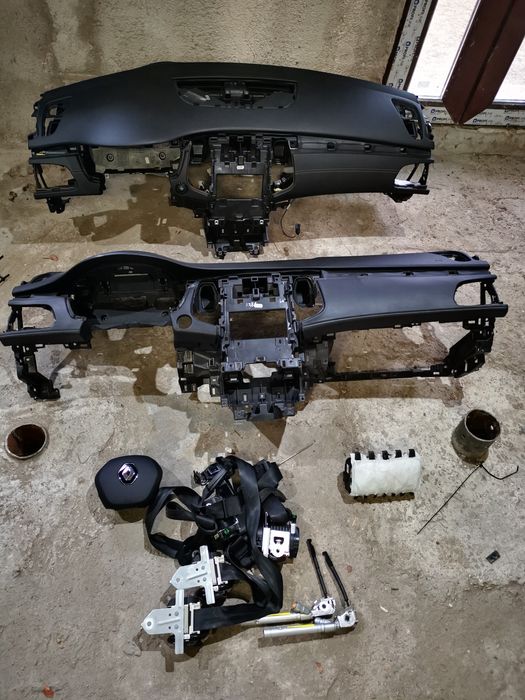 Vând kit airbag plansa bord centuri airbag volan Renault talisman