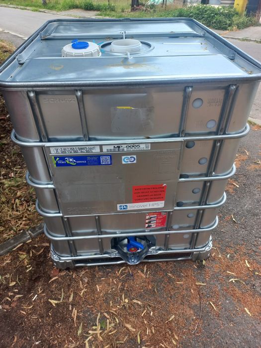 Butoaie plastic 220L bazin cub