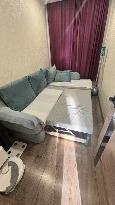 Продам диван в отличном состоянии