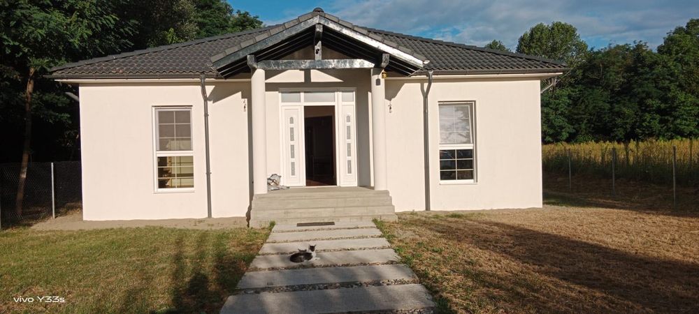 Casa, Budesti, Râmnicu Vâlcea