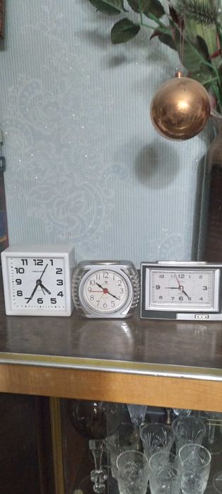 Часы и будильники