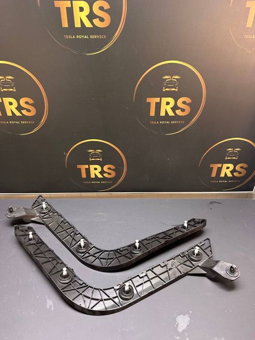 Страничен водач за задня броня, Tesla model Y