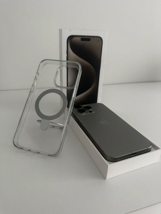 IPhone 15 pro max natural titanium 256 GB