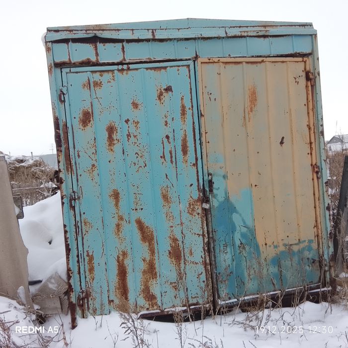 Металический будка