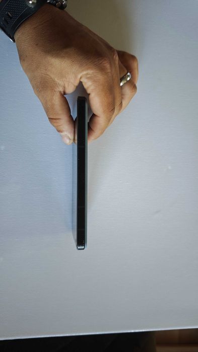 Asus Zenfone 9 8GB RAM 128GB