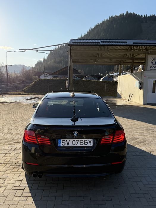 Vănd/Schimb F10  Pachet M