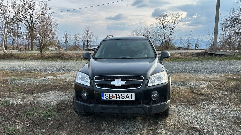 Chevrolet Captiva 2010 – SUV Robust, Spațios și Gata de Drum!