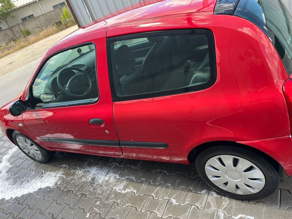 Renault clio 2 an 2005