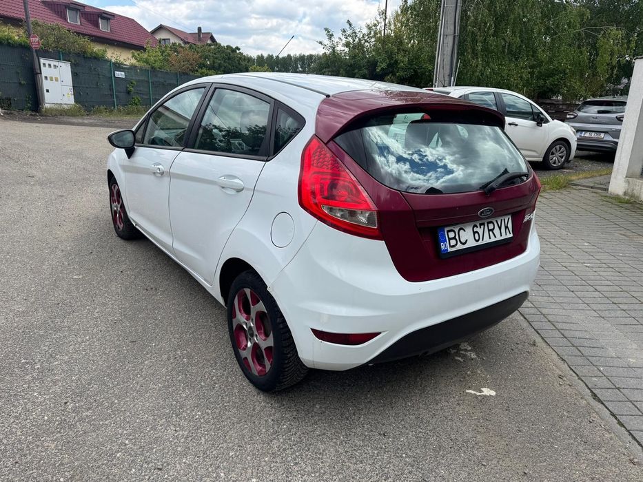 FORD Fiesta 2011 — imagine 5
