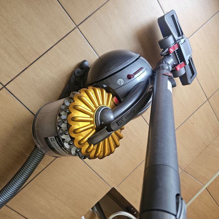 Aspirator Dyson Ball DC 52  cinetic  animal turbine