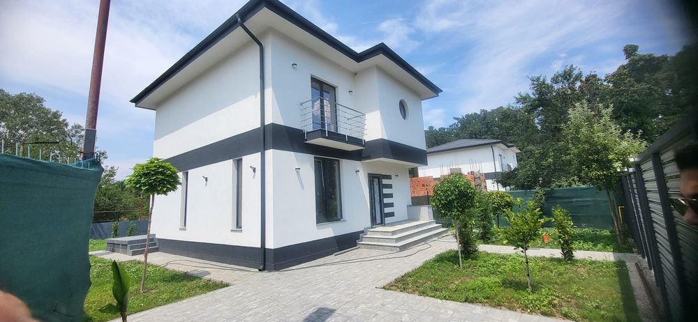 Casa  construcție noua