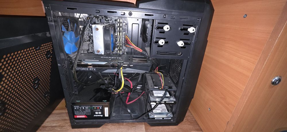 Продам игровой комплект