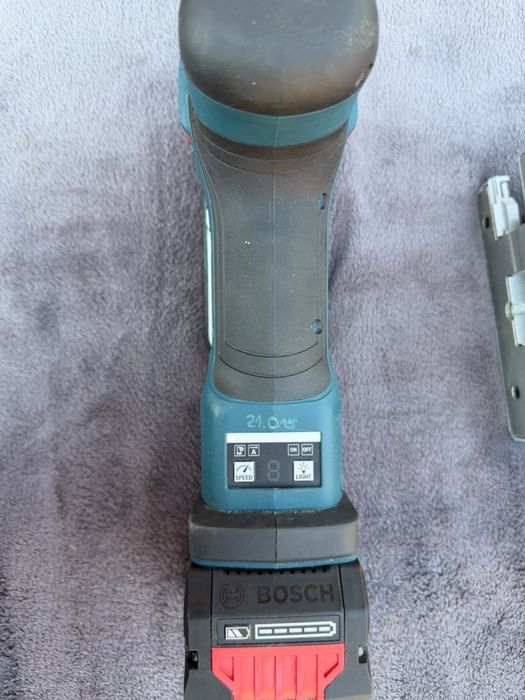 Bosch ferestrau pendular pe acumulator
